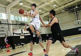 禁区内头球补射破门，毕津浩收获大连英博生涯首球